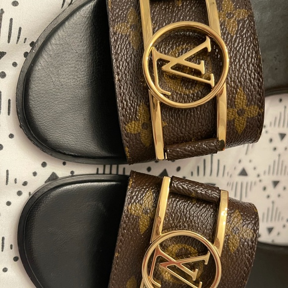 COPY - Louis Vuitton slides - Picture 3 of 4